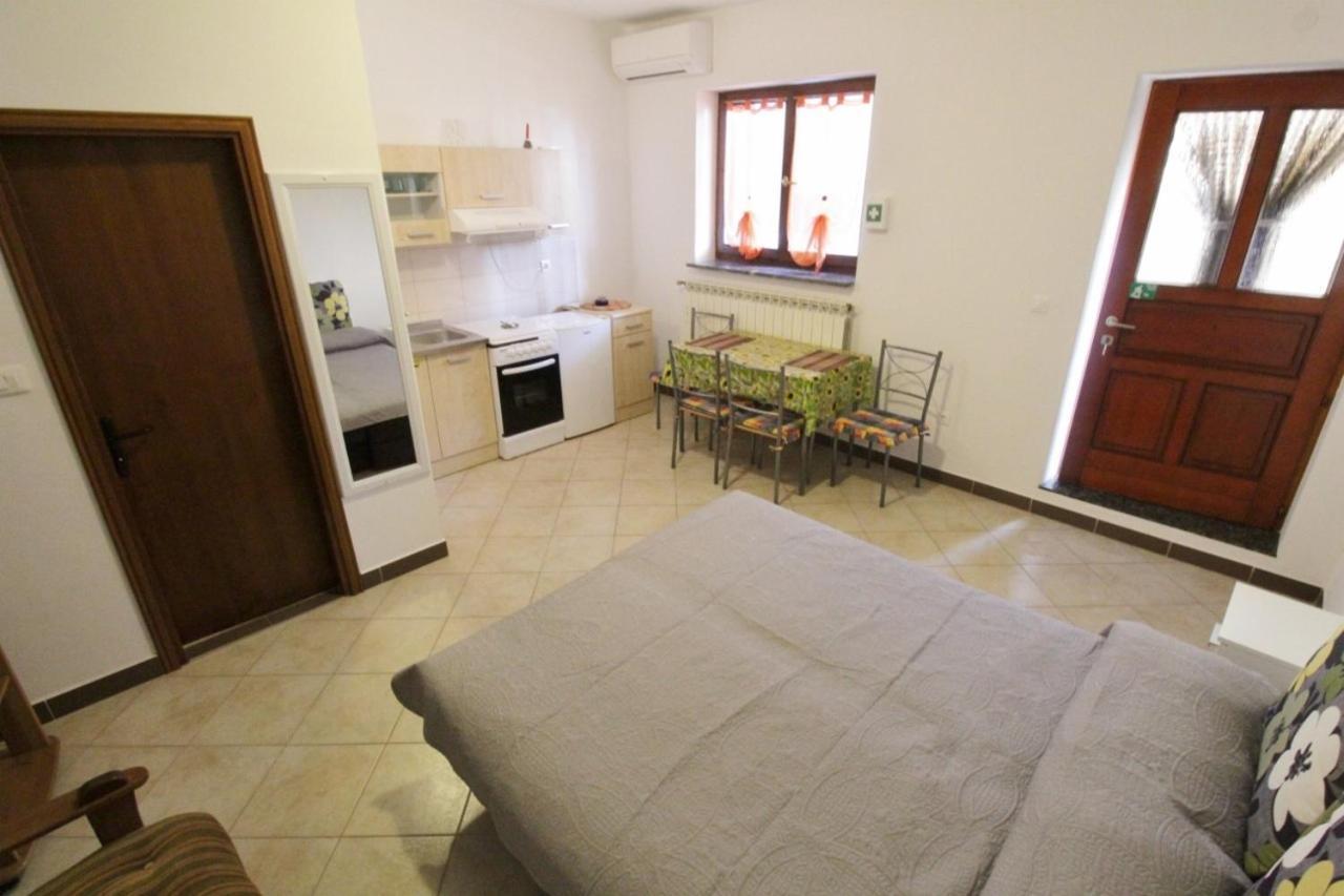 Apartments Zambratija With Sea View Ngoại thất bức ảnh
