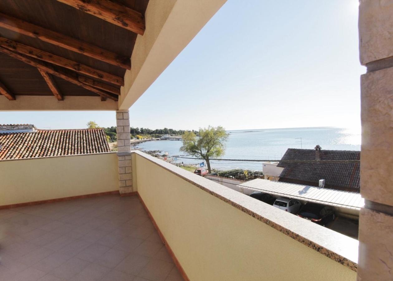 Apartments Zambratija With Sea View Ngoại thất bức ảnh